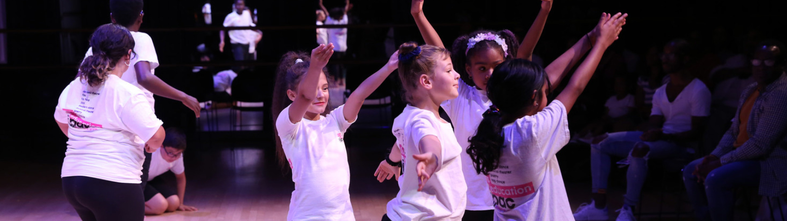 1600x450-storytelling-through-dance